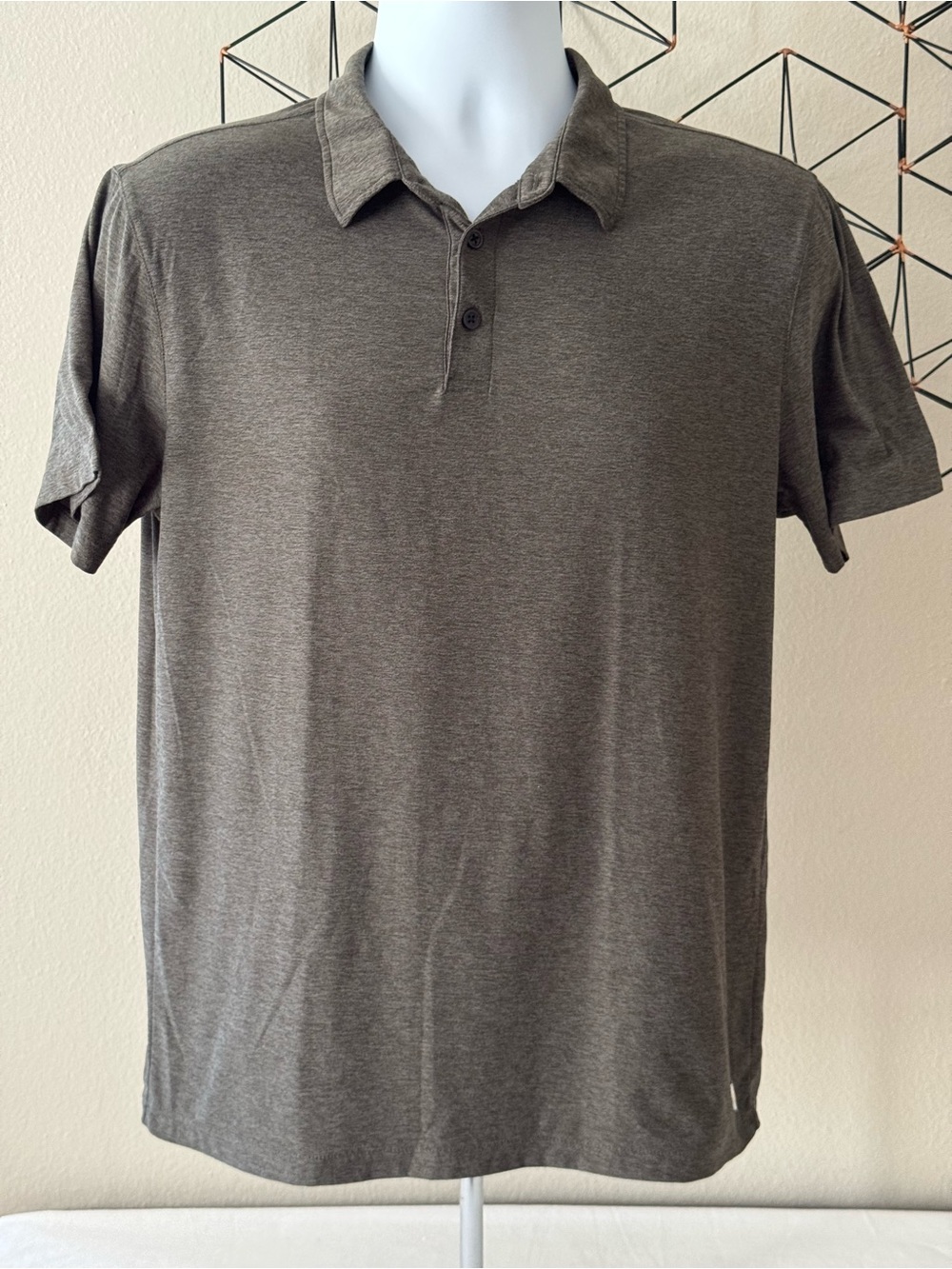 VUORI Strato Tech Performance Polo - Heather Gray - Men’s Medium